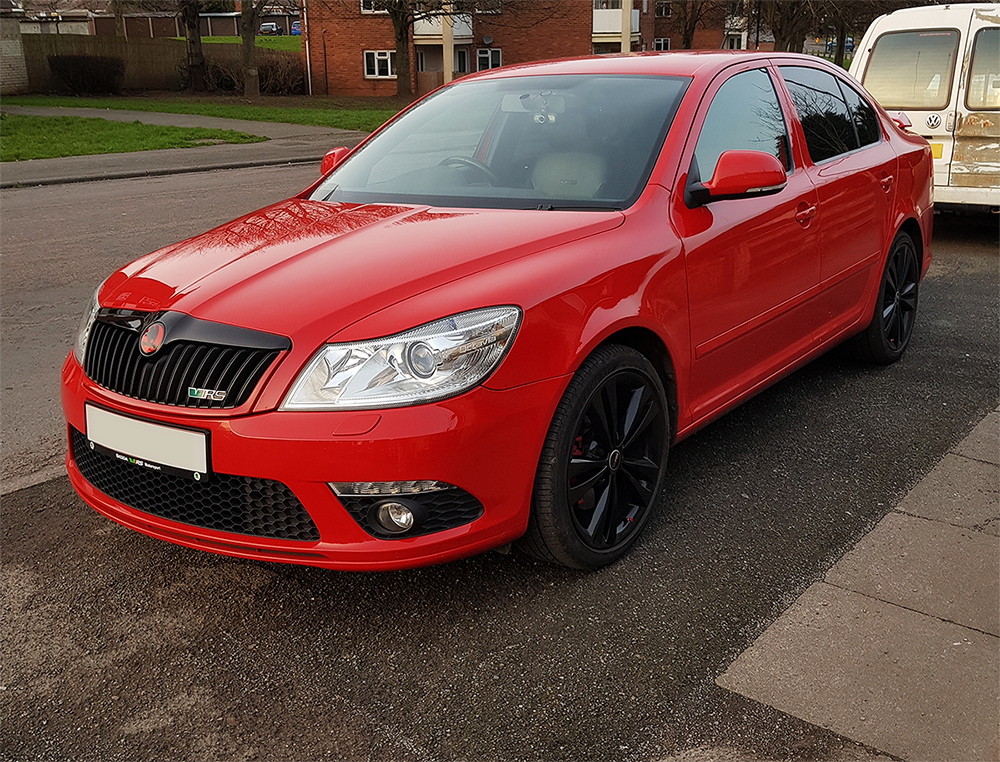 Red Octavia VRS mk2 - Octavia Projects - BRISKODA