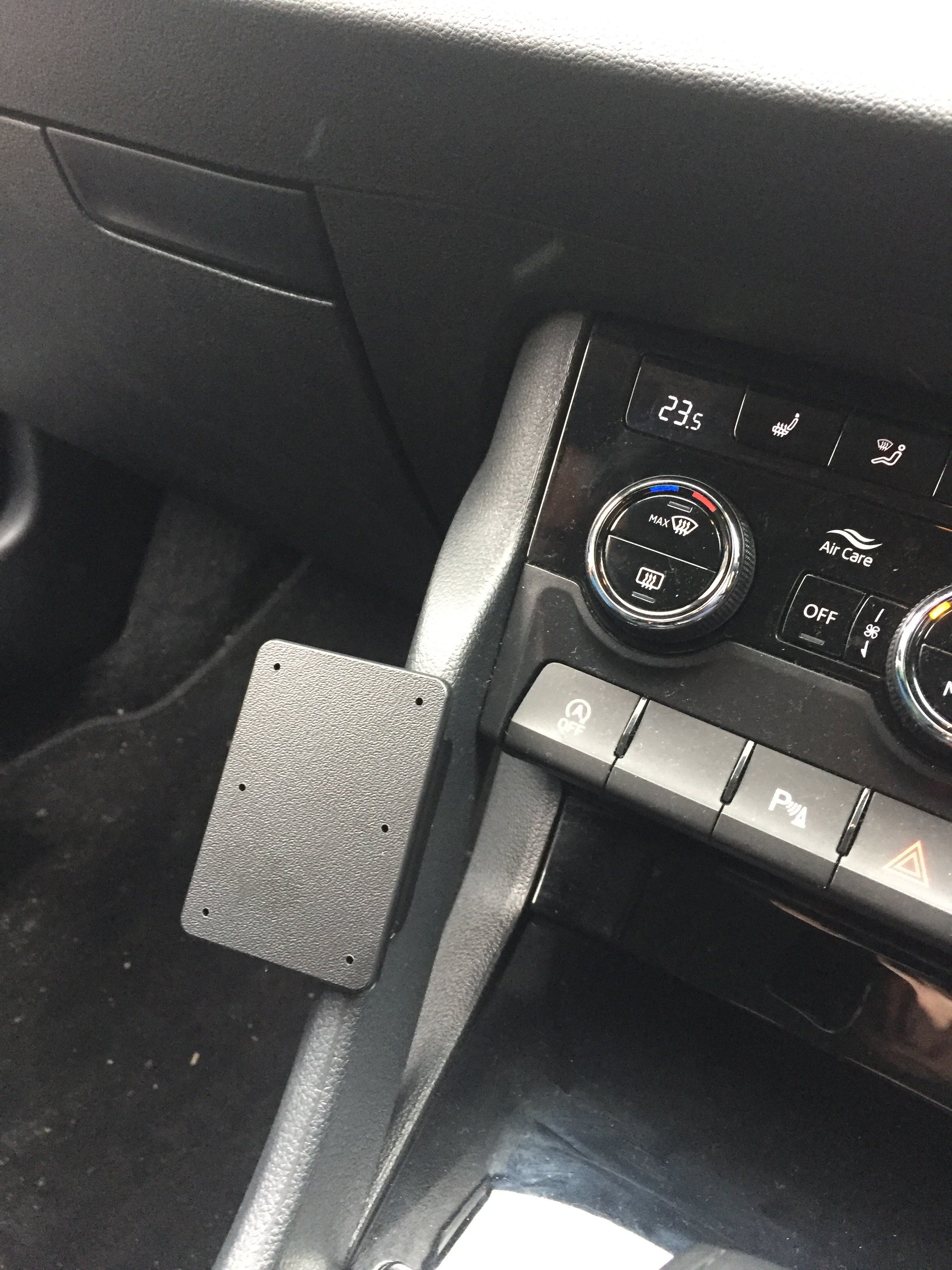 Skoda karoq phone deals holder