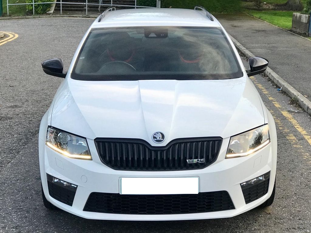 Smashed upper grill – best fix? - Skoda Octavia Mk III (2013 - 2020 ...